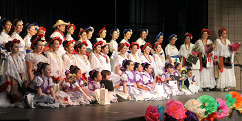 Novi Mexican Dance Team